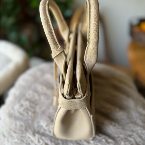 Bebe Beige Purse - Picture 3 of 8